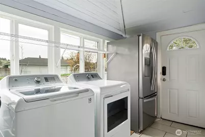 11 R Street SE, Auburn, WA 98002 - Photo 16