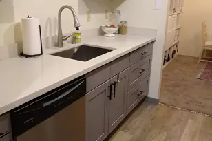 13717 Linden Ave N, Seattle, WA 98133 - Photo 6