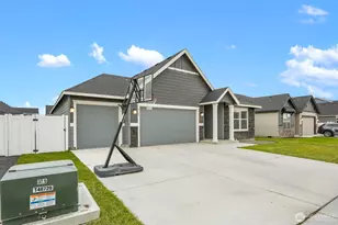 4748 W Wren, Moses Lake, WA 98837 - Photo 28