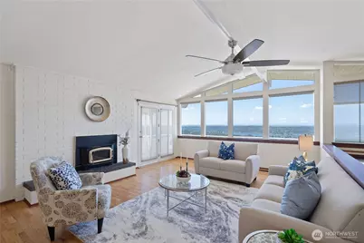 4422 138th Avenue SE, Bellevue, WA 98006 - Photo 4