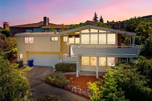 4422 138th Ave SE, Bellevue, WA 98006 - Photo 2