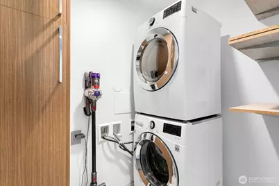 1823 26th Avenue #B, Seattle, WA 98122 - Photo 14