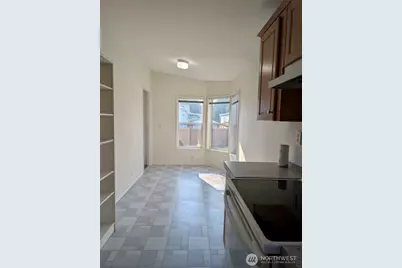 5711 100th Street NE #81, Marysville, WA 98270 - Photo 8