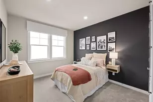 11415 SE 84th St, Newcastle, WA 98056 - Photo 2