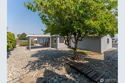 914 Meadowridge Dr., Wenatchee, WA 98801 - Photo 4