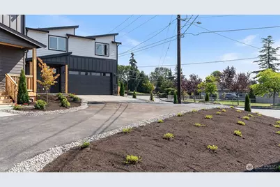 501 Legion Drive #B, Everett, WA 98201 - Photo 4