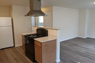 2224 NE 197th Pl, Shoreline, WA 98155 - Photo 36