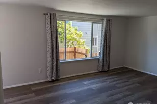 2224 NE 197th Pl, Shoreline, WA 98155 - Photo 18