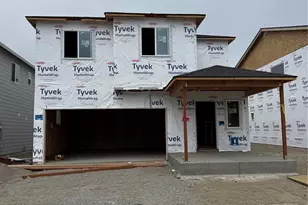 1379 Salzer Crk Dr, Centralia, WA 98531 - Photo 1