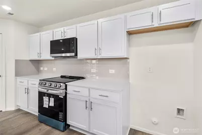 1379 Salzer Creek Drive, Centralia, WA 98531 - Photo 14