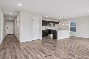 1379 Salzer Crk Dr, Centralia, WA 98531 - Photo 8