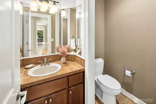 27519 SE 28th Pl, Sammamish, WA 98075 - Photo 20