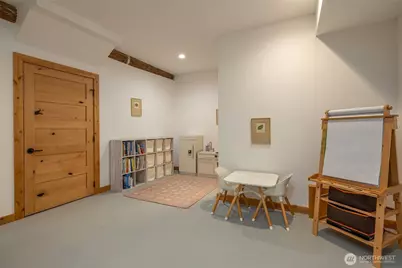 7577 Canyon View Drive, Glacier, WA 98244 - Photo 20