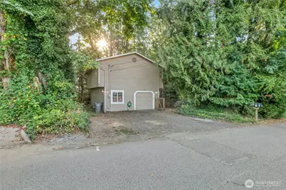 18610 5th Avenue NE, Suquamish, WA 98392 - Photo 2