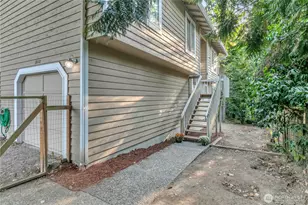 18610 5th Ave NE, Suquamish, WA 98392 - Photo 4