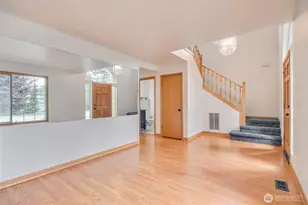 10915 207th Ave Ct E, Bonney Lake, WA 98391 - Photo 6