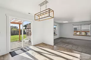 114 Weaver St NE, Orting, WA 98360 - Photo 10