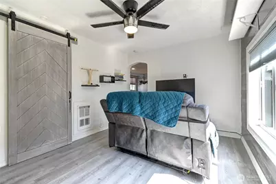 2327 Harrison Avenue, Everett, WA 98201 - Photo 4