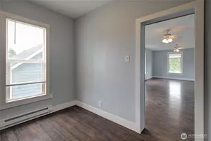 619 W Perry St, Aberdeen, WA 98520 - Photo 28