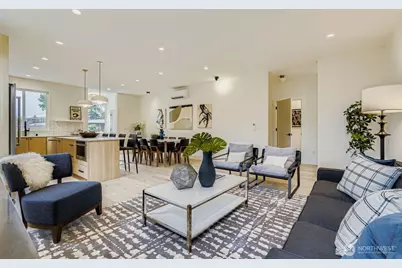 8810 41st Avenue SW, Seattle, WA 98136 - Photo 4