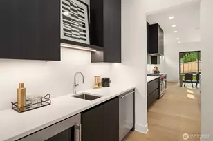 10411 NE 28th Pl, Bellevue, WA 98004 - Photo 10