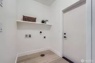 8814 41st Ave SW, Seattle, WA 98136 - Photo 22