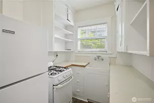 605 E Denny Way, Seattle, WA 98122 - Photo 22