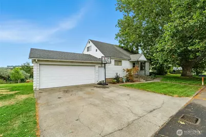 1003 College Street, Milton-Freewater, OR 97862 - Photo 2