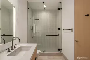 8 100th Ave NE, Bellevue, WA 98004 - Photo 22