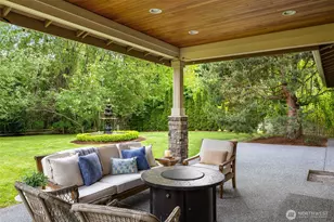 10827 NE 108th St, Kirkland, WA 98033 - Photo 14