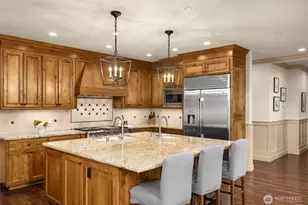 10827 NE 108th St, Kirkland, WA 98033 - Photo 4