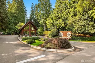 2410 Sahalee Dr W, Sammamish, WA 98074 - Photo 2