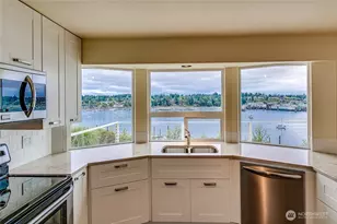 5838 Packard Ln NE, Bainbridge Island, WA 98110 - Photo 6