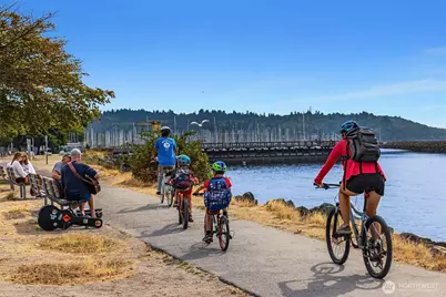 5718 14th Avenue NW, Seattle, WA 98107 - Photo 16