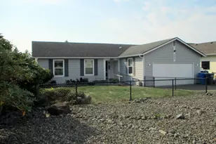 255 Canal Dr NE, Ocean Shores, WA 98569 - Photo 2