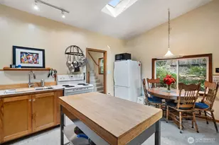 294 E Libby Rd, Shelton, WA 98584 - Photo 12