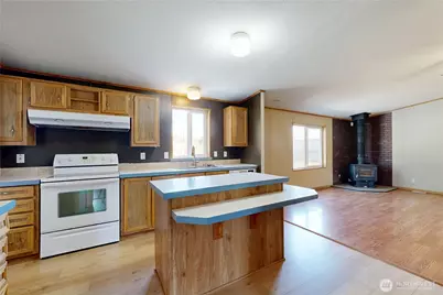 425 E Camp Street, Waitsburg, WA 99361 - Photo 6