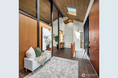 4723 Lakehurst Lane, Bellevue, WA 98006 - Photo 8