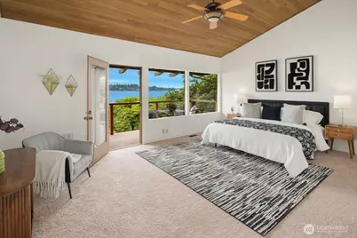 4723 Lakehurst Lane, Bellevue, WA 98006 - Photo 22