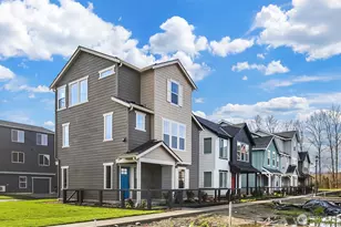 2521 159th Pl NE, Marysville, WA 98271 - Photo 2