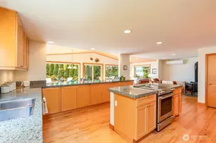 26 Sound Pl, Hat Island, WA 98206 - Photo 12