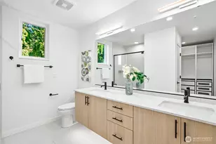 6562 Ravenna Ave NE, Seattle, WA 98115 - Photo 20