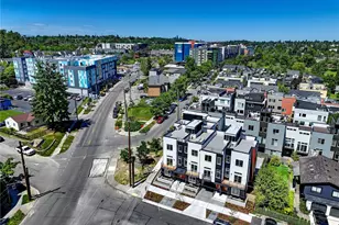 4302 S Holden St, Seattle, WA 98118 - Photo 24