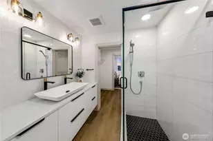 4302 S Holden St, Seattle, WA 98118 - Photo 14