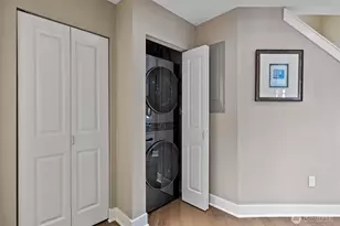 7800 SE 27th St, Mercer Island, WA 98040 - Photo 28