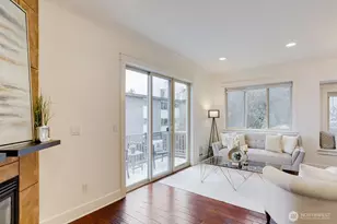 3635 Evanston Ave N, Seattle, WA 98103 - Photo 10