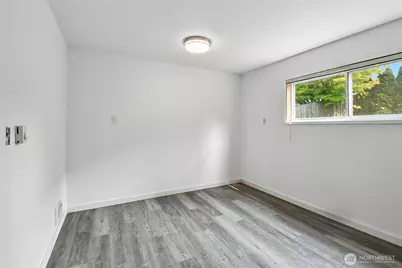 600 Grant Avenue S, Renton, WA 98057 - Photo 12