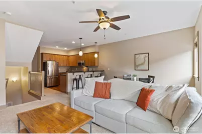 2115 201st Place SE #L2, Bothell, WA 98012 - Photo 4