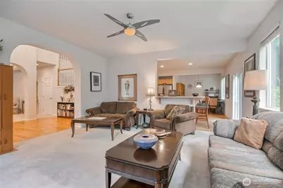 20518 SE 261st Place, Covington, WA 98042 - Photo 14