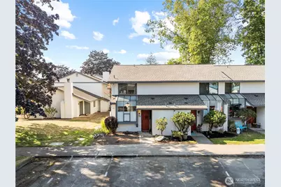 4817 76th Street NE #42, Marysville, WA 98270 - Photo 2